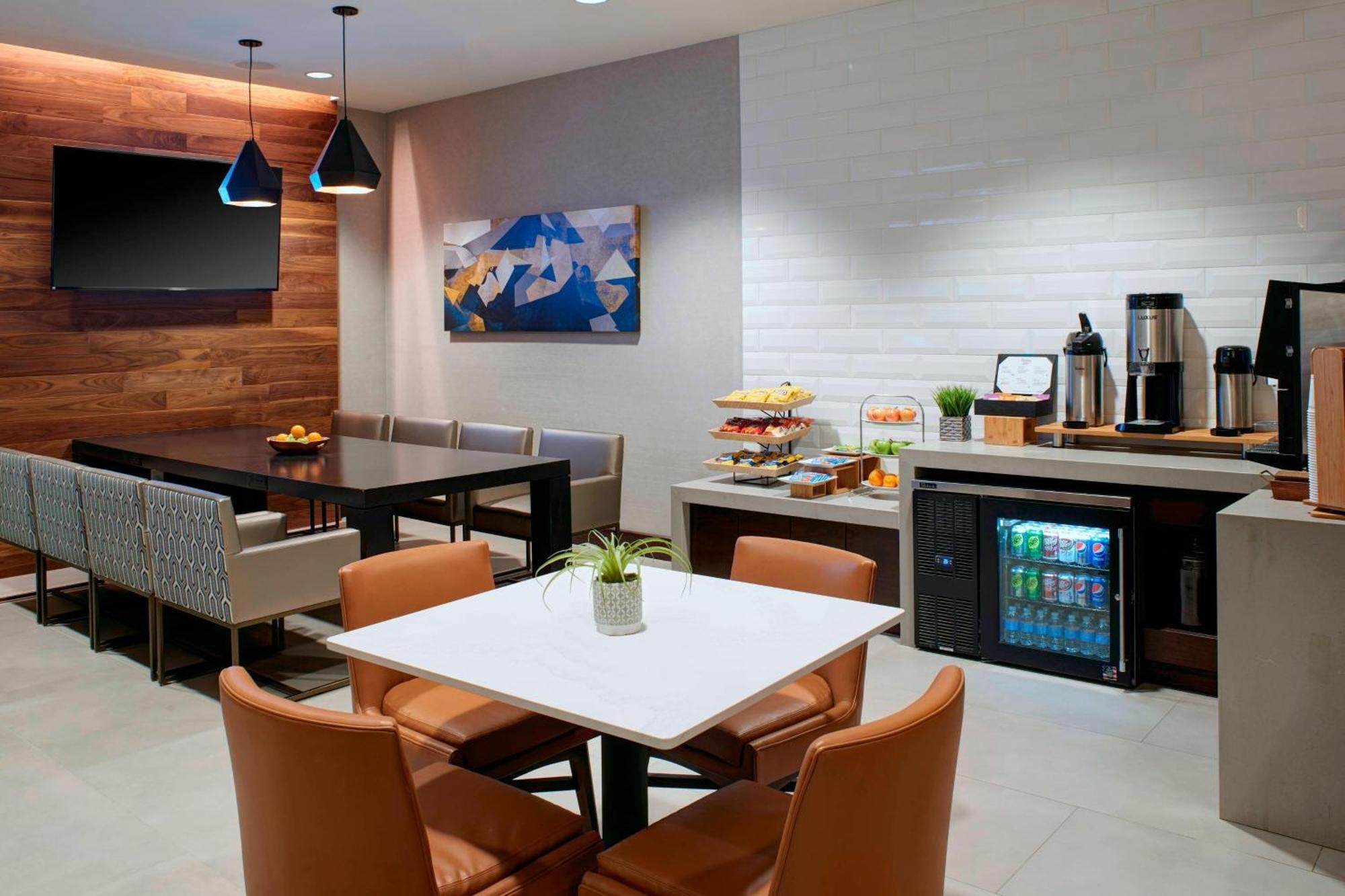 Kansas City Airport Marriott Eksteriør bilde